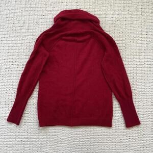 Rino Rossi Woman's Red Cashmere Turtleneck - Size Medium